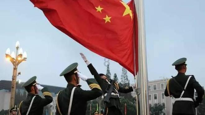 史上最贱小游戏之足球选关版